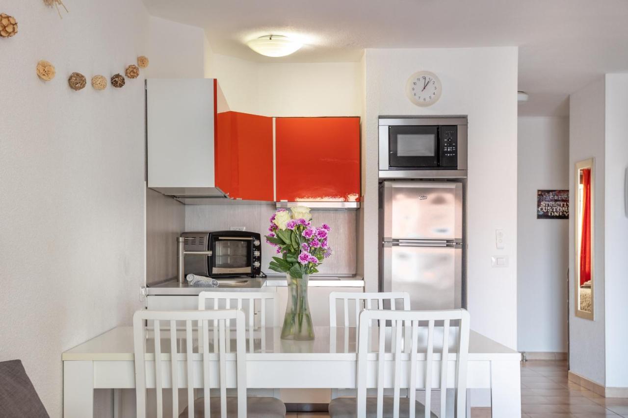 Castle Harbour Phoebe's Flat Cristianos By Lovetenerife