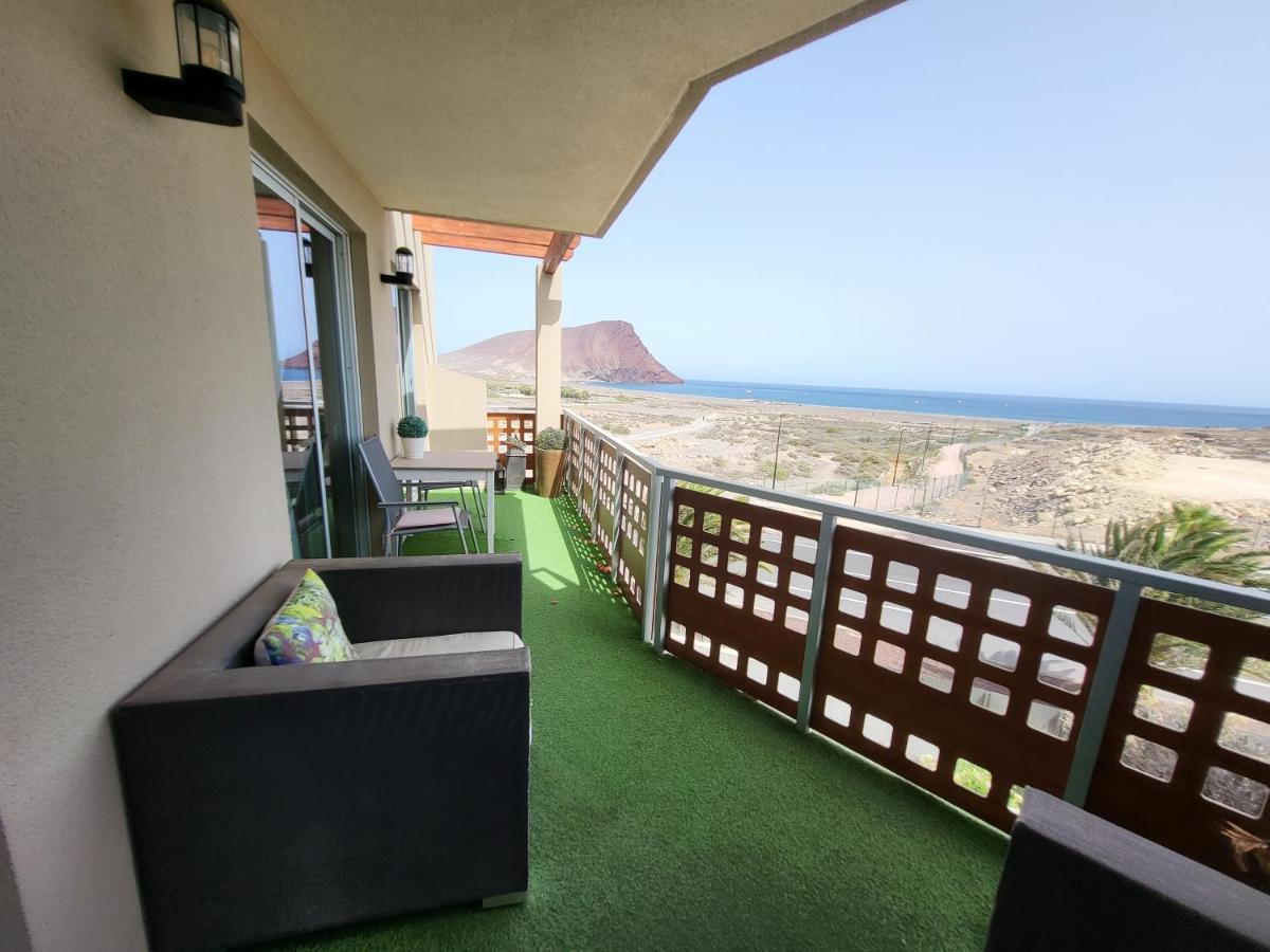 Montana Roja Playa Tejita View Adosado Apartment