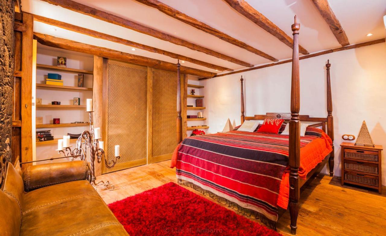 Historic Canarian House, Private Heated Infinity Pool, Bbq, Wifi + Panoramic Ocean Views Arona (Tenerife)