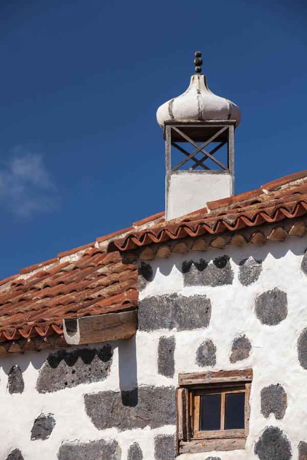 Historic Canarian House, Private Heated Infinity Pool, Bbq, Wifi + Panoramic Ocean Views Villa *