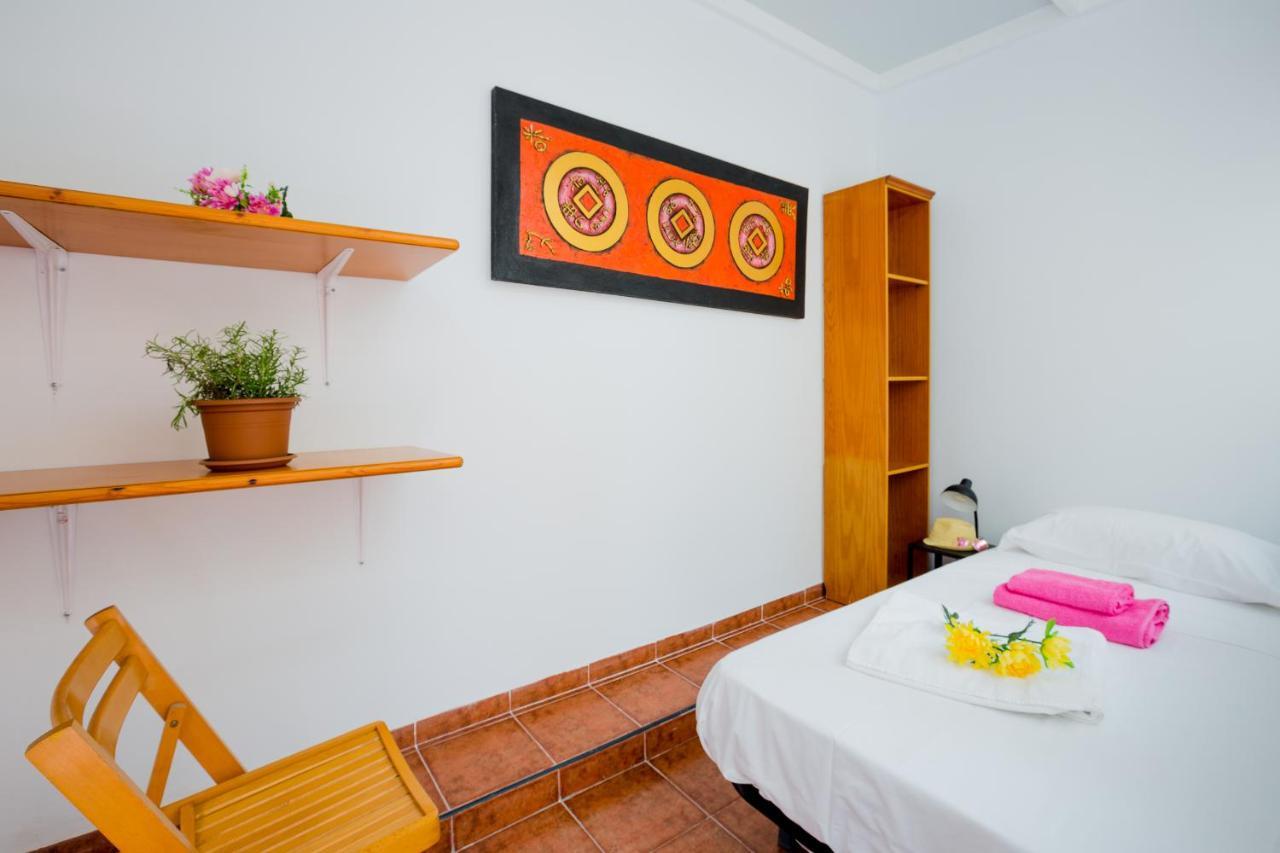 B2 Vistas Wi Fi Fibra Smart Tv * Los Cristianos (Tenerife)