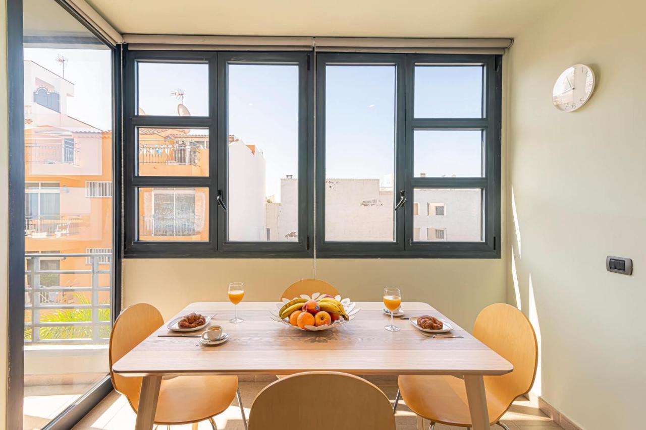 Luxury Holidays Suites, Playa De Cristianos