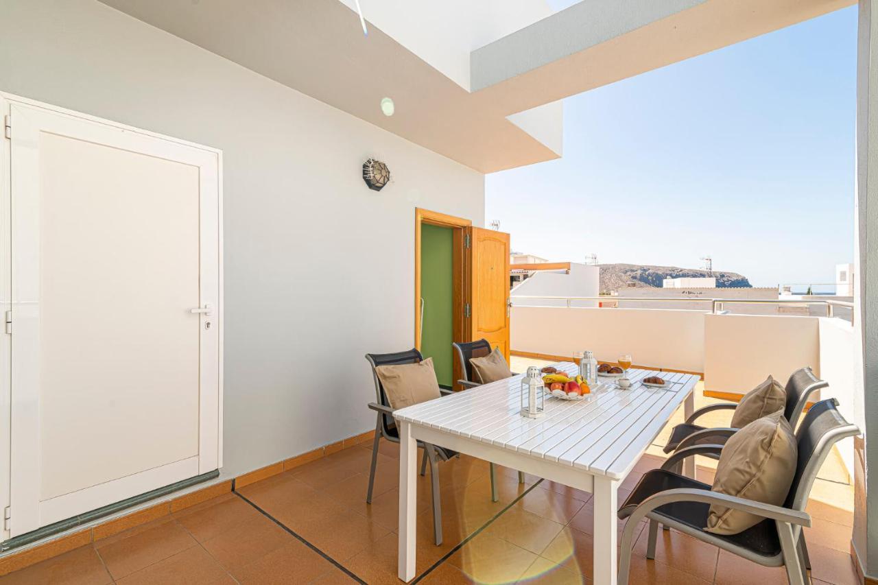 Luxury Holidays Suites, Playa De Cristianos * Los Cristianos (Tenerife)