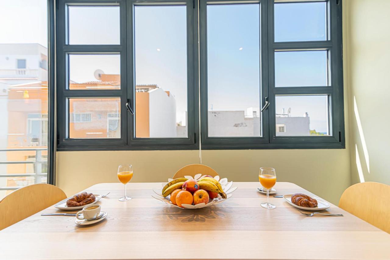 Luxury Holidays Suites, Playa De Cristianos *