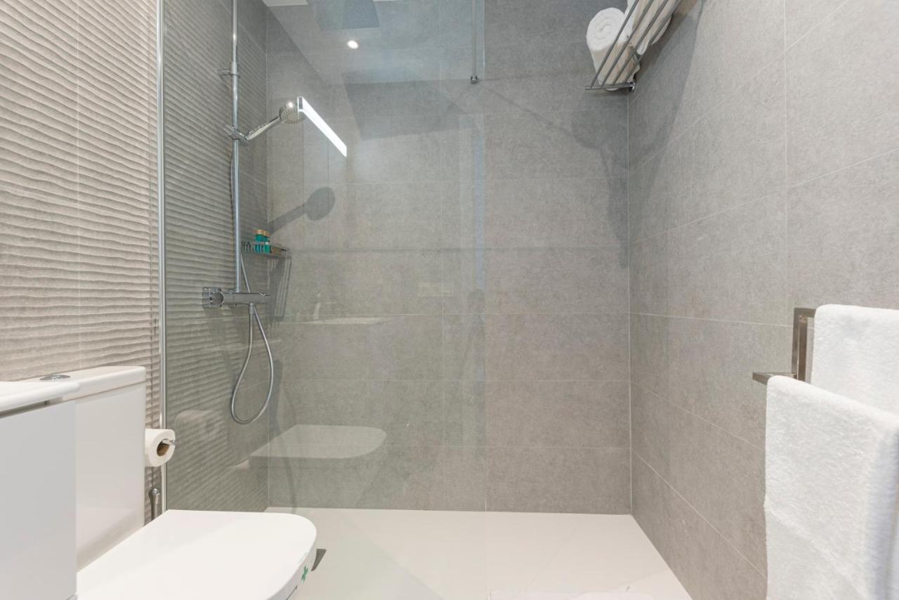 The Terraces Luxury Penthouses, 3d * Santa Cruz de Tenerife