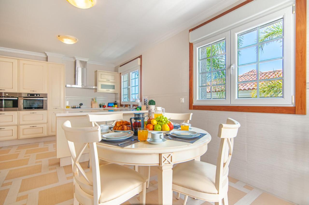 Torriani With Heated Pool Ph11 *