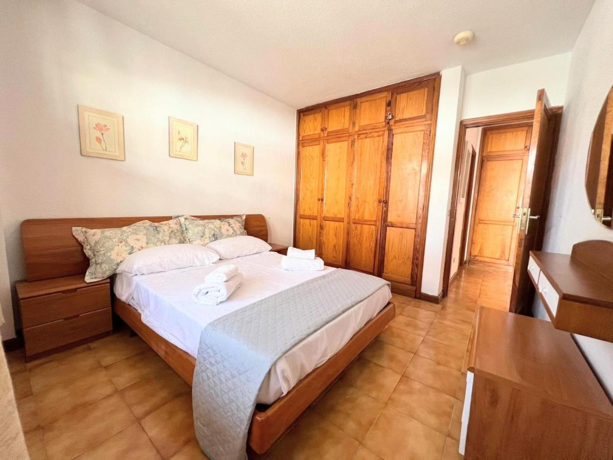 Poblado Marinero, Gigantes 1 Holiday home *