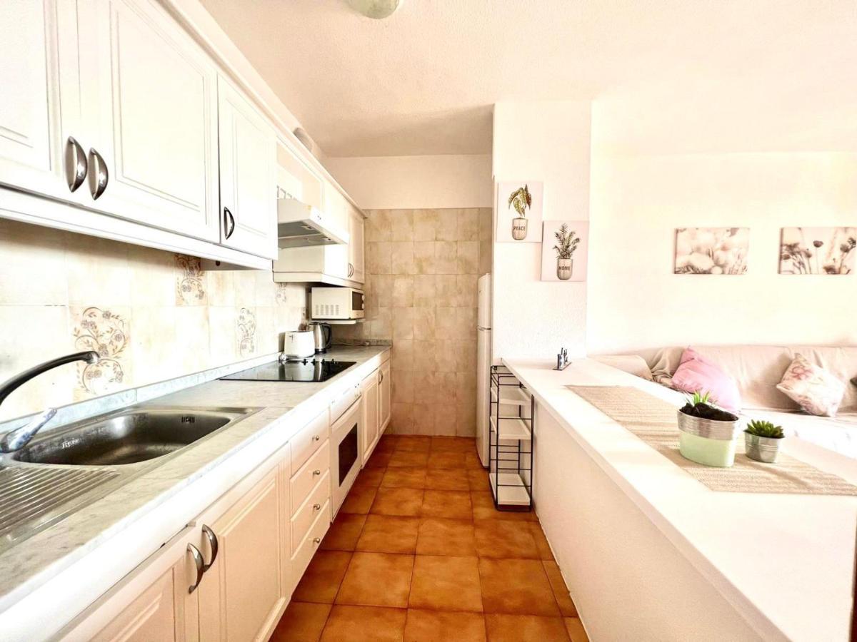 Holiday home Poblado Marinero, Gigantes 1