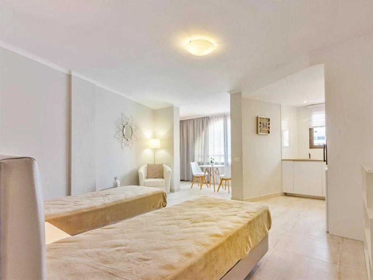 Apartamento Estudio Suzy En Playa De Americas . Parque Santiago Ii