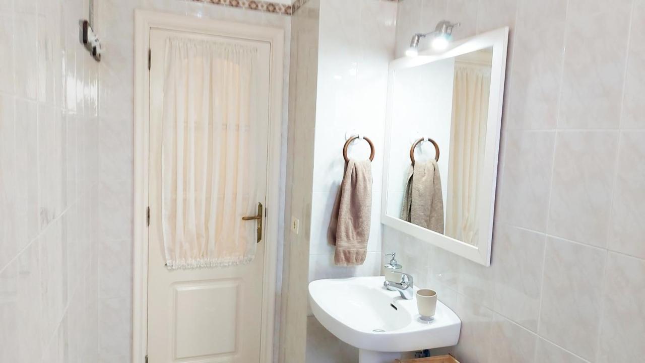 Apartment Centric 2 Bedrooms Near To The - By Tenerifehints