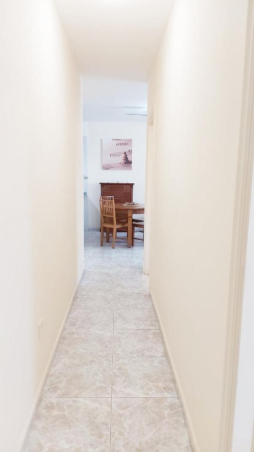 Apartment Centric 2 Bedrooms Near To The - By Tenerifehints