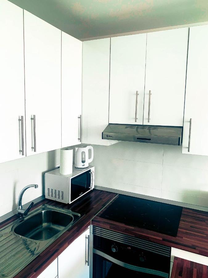 Appartement Renovated Flat With Balcony Near Las Vistas Beach *