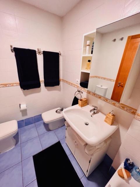 #seaparaiso# Heated Pool,private Parking,fast Wifi Apartamento