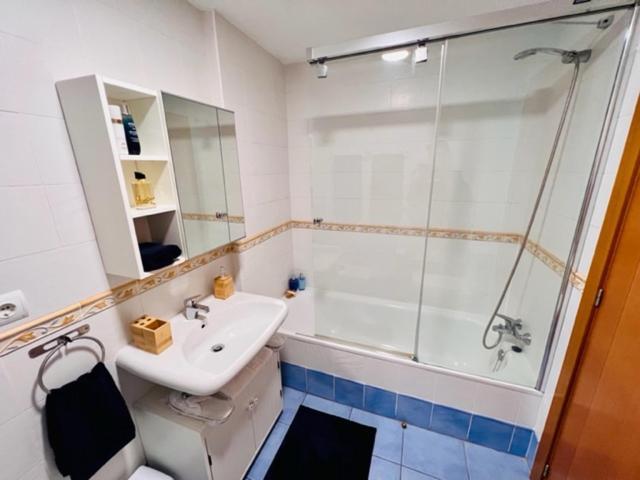 Apartamento #seaparaiso# Heated Pool,private Parking,fast Wifi *