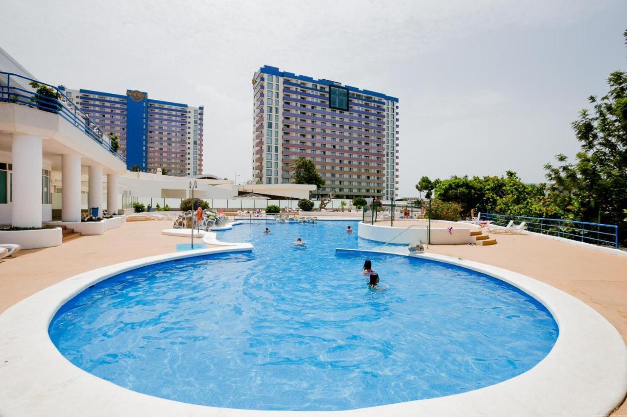 With Pool * Costa Adeje (Tenerife)