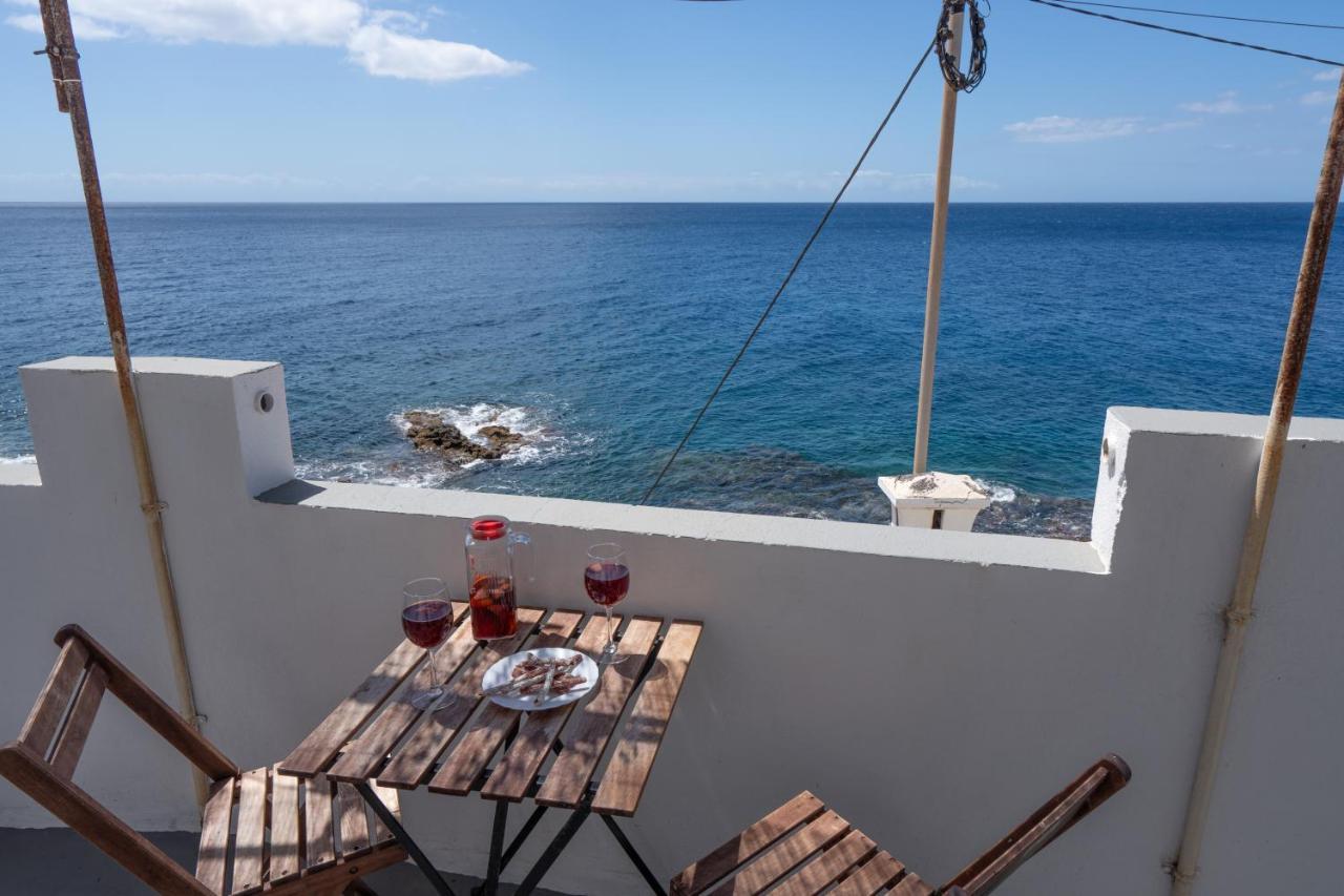 Romantic Cave With Big Terrace Overlooking The Sea *