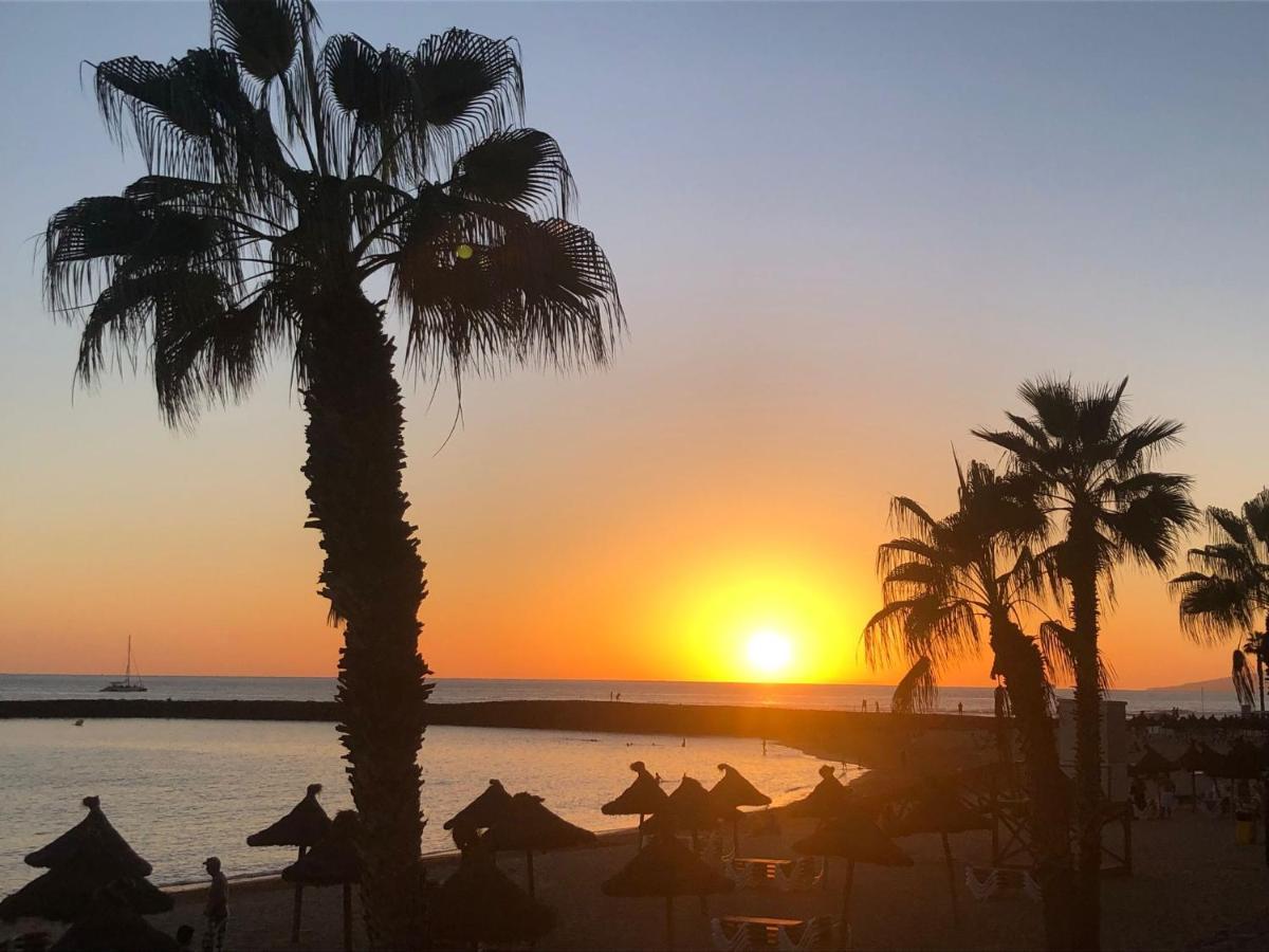 Apartment Sunset Over The Sea *