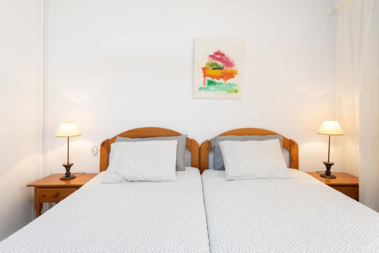 Close To Playa Vistas With Pool And Parking Apartment