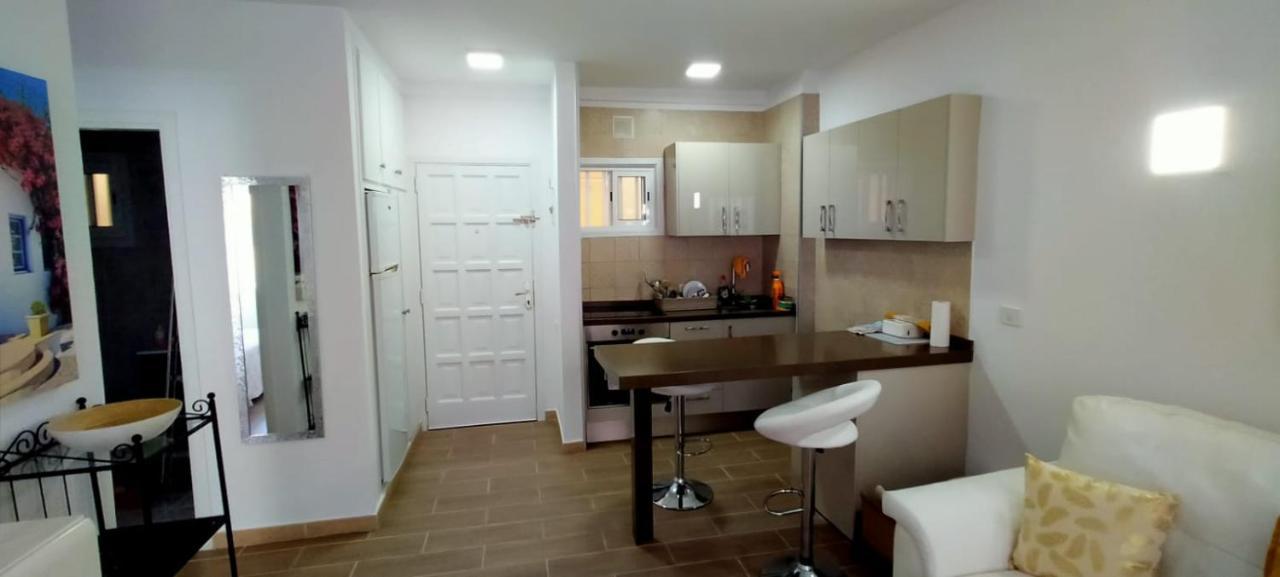 Appartement Luminoso Y Bonito Con Piscina En Frente Del Mar *