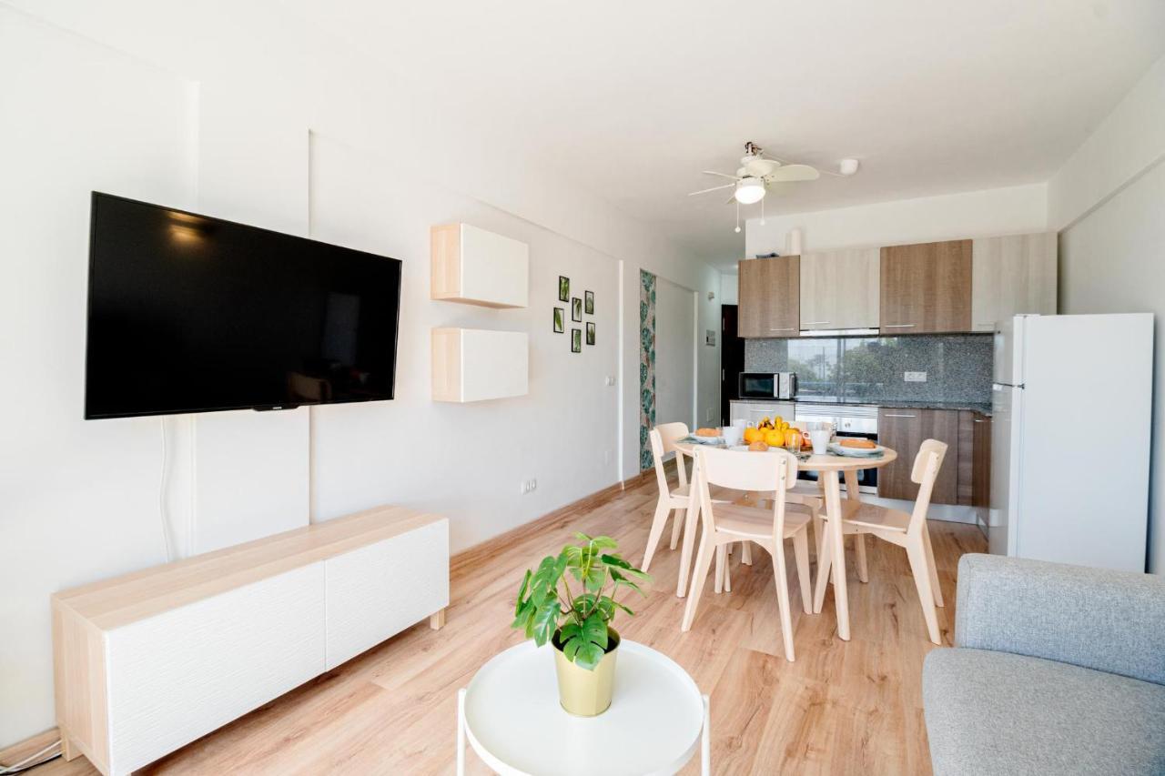 Apartment Charming Seaside And Terasse In Playa Paraiso Costa Adeje (Tenerife)
