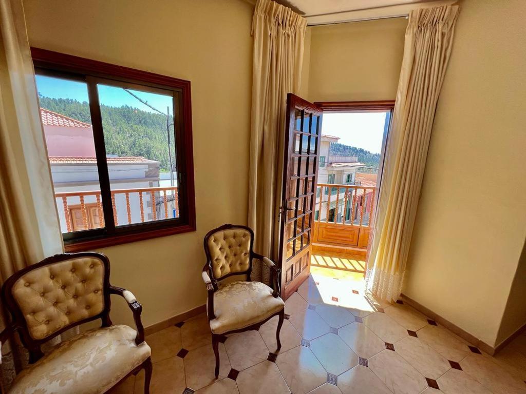 Hostel Alma In The Heart Of The Vilaflor! Self Check In 24h *
