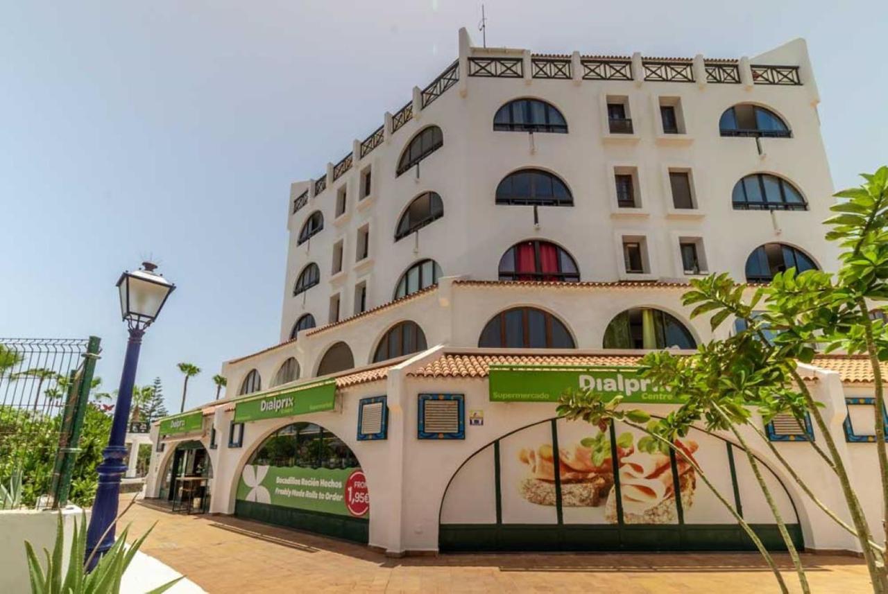 Apartamento Estudio Suzy En Playa De Americas . Parque Santiago Ii *