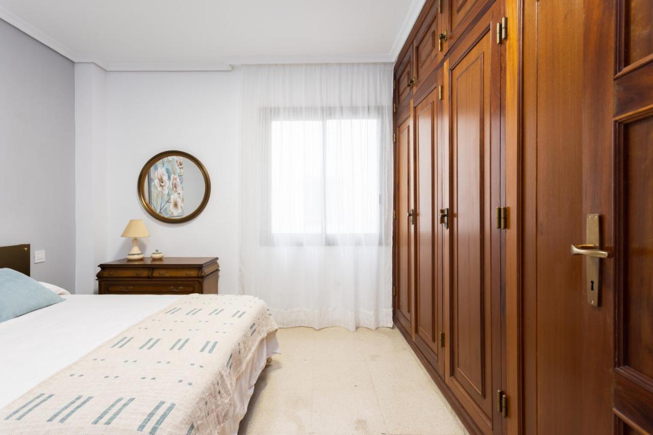 Home2book Stylish & Roomy Cruz Center