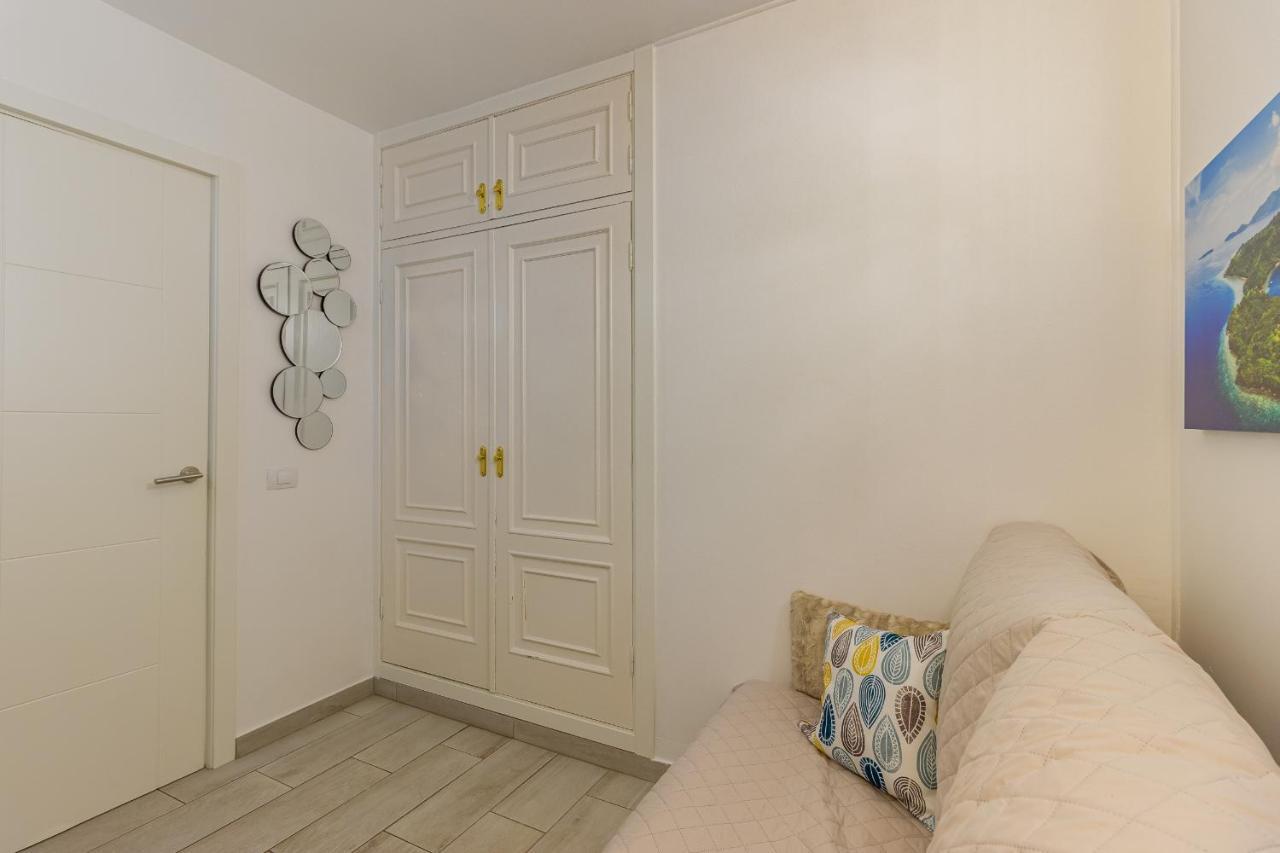 Fantasticstylish & Aircon, Near Lasamericas Appartement Playa de las Américas