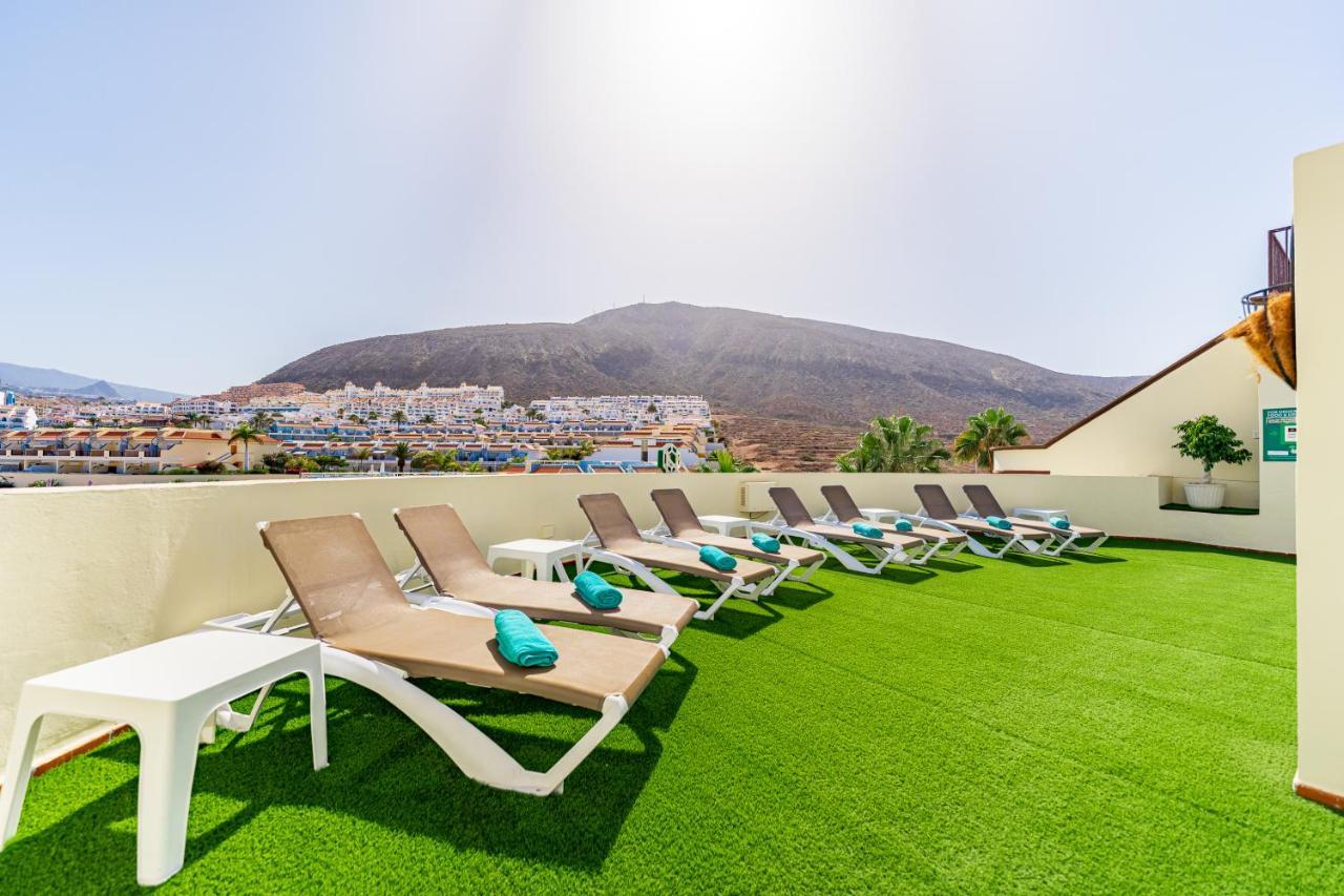 Klayman Olivina Aparthotel