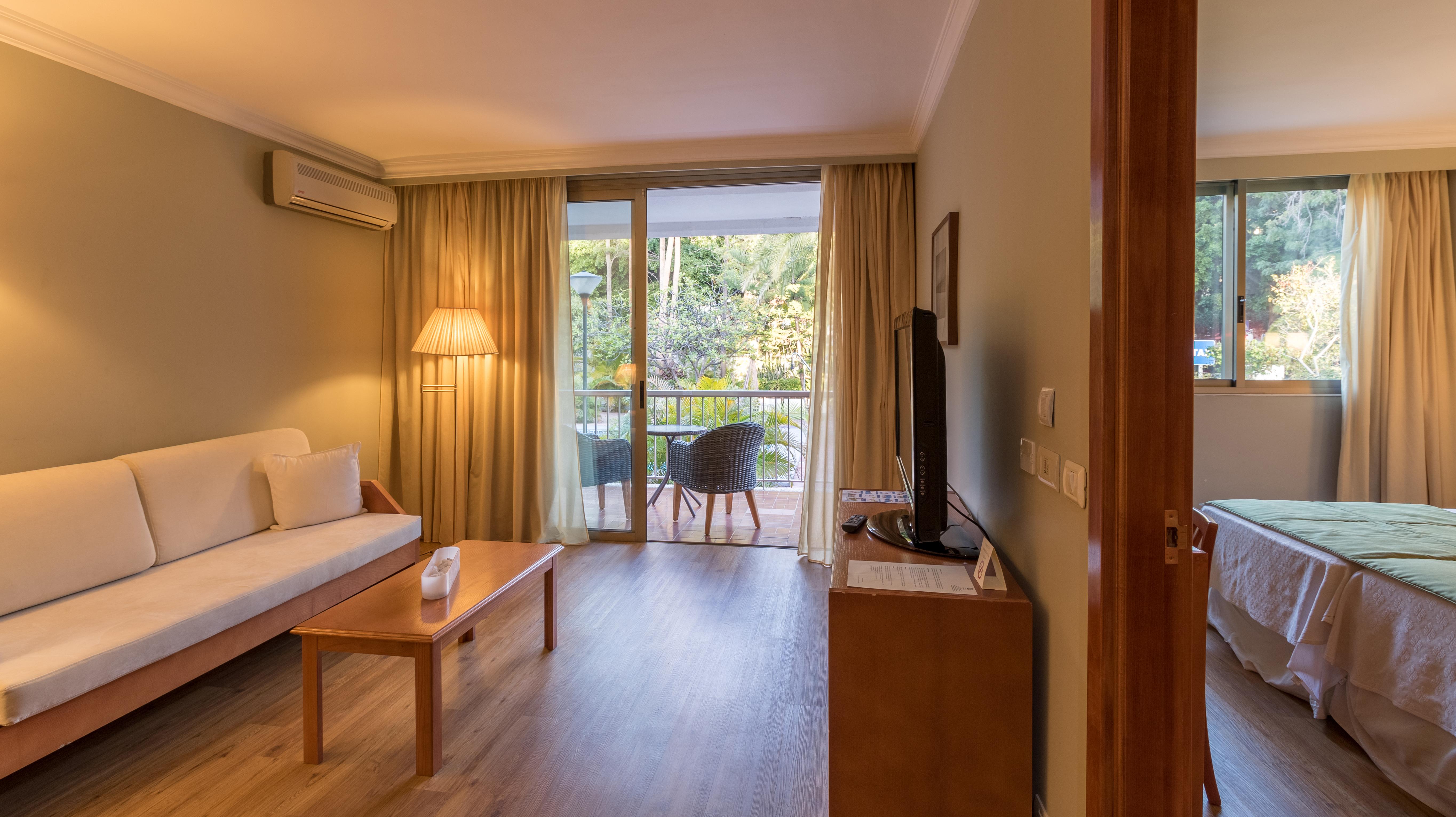 Colon Rambla 4*