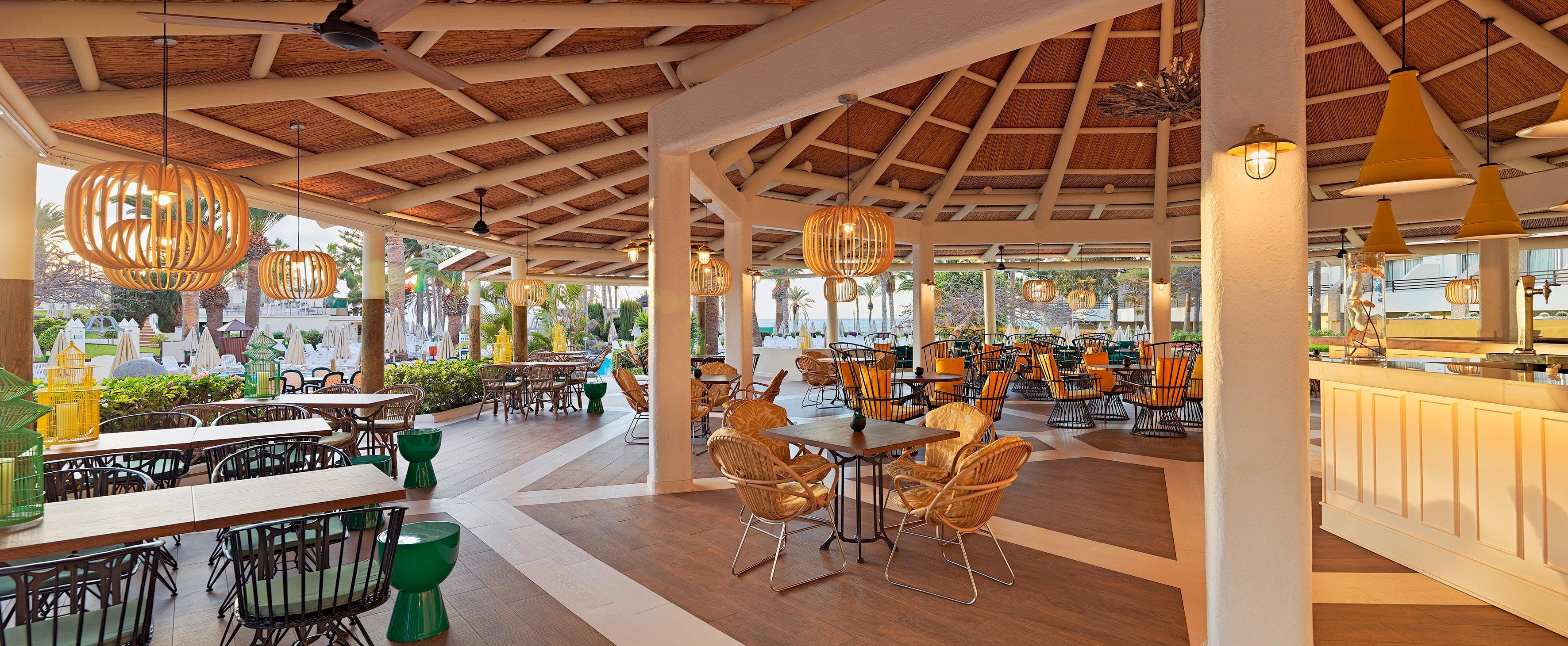 H10 Palmeras Hotel 4*