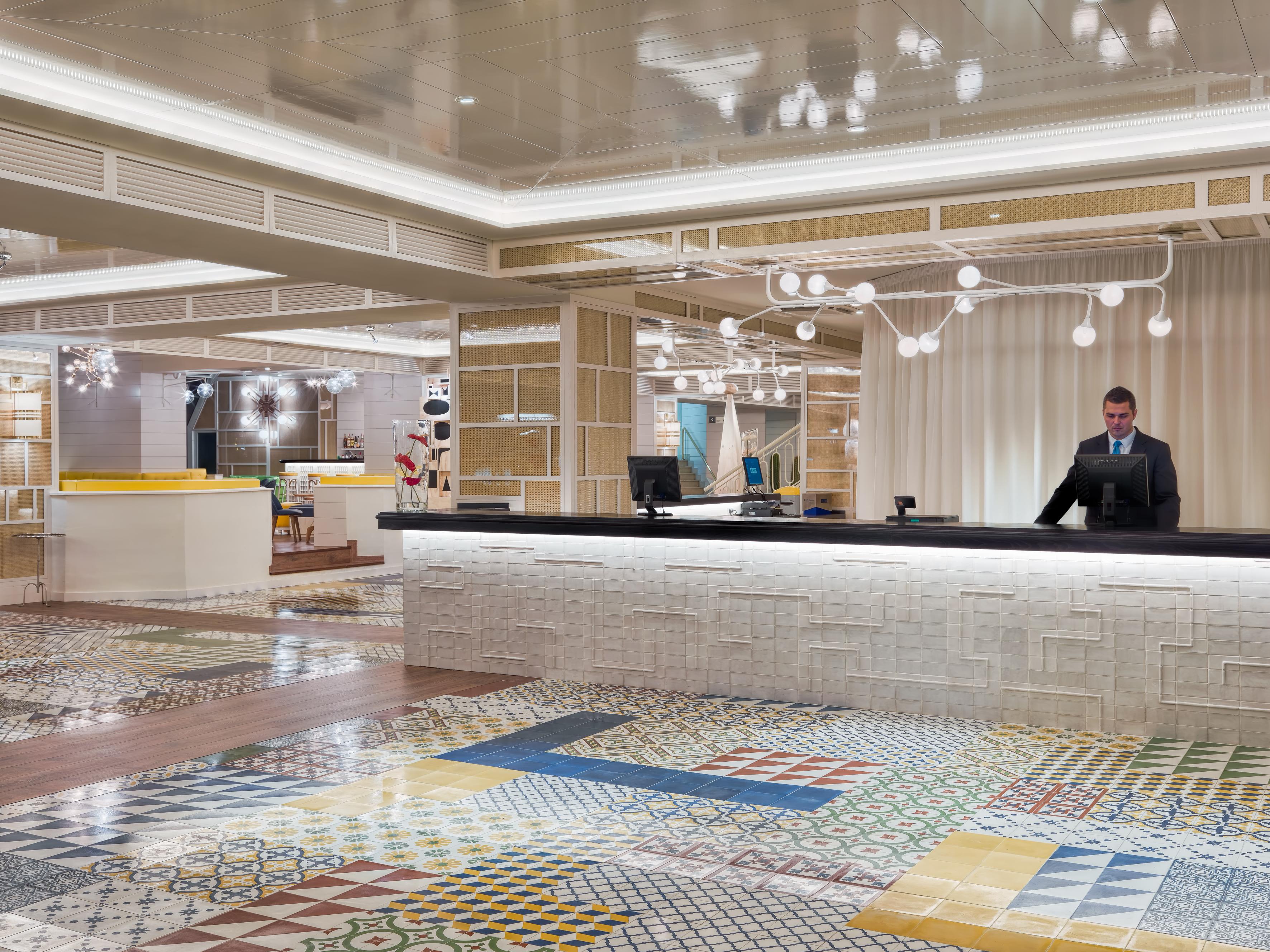 H10 Palmeras Hotel 4*