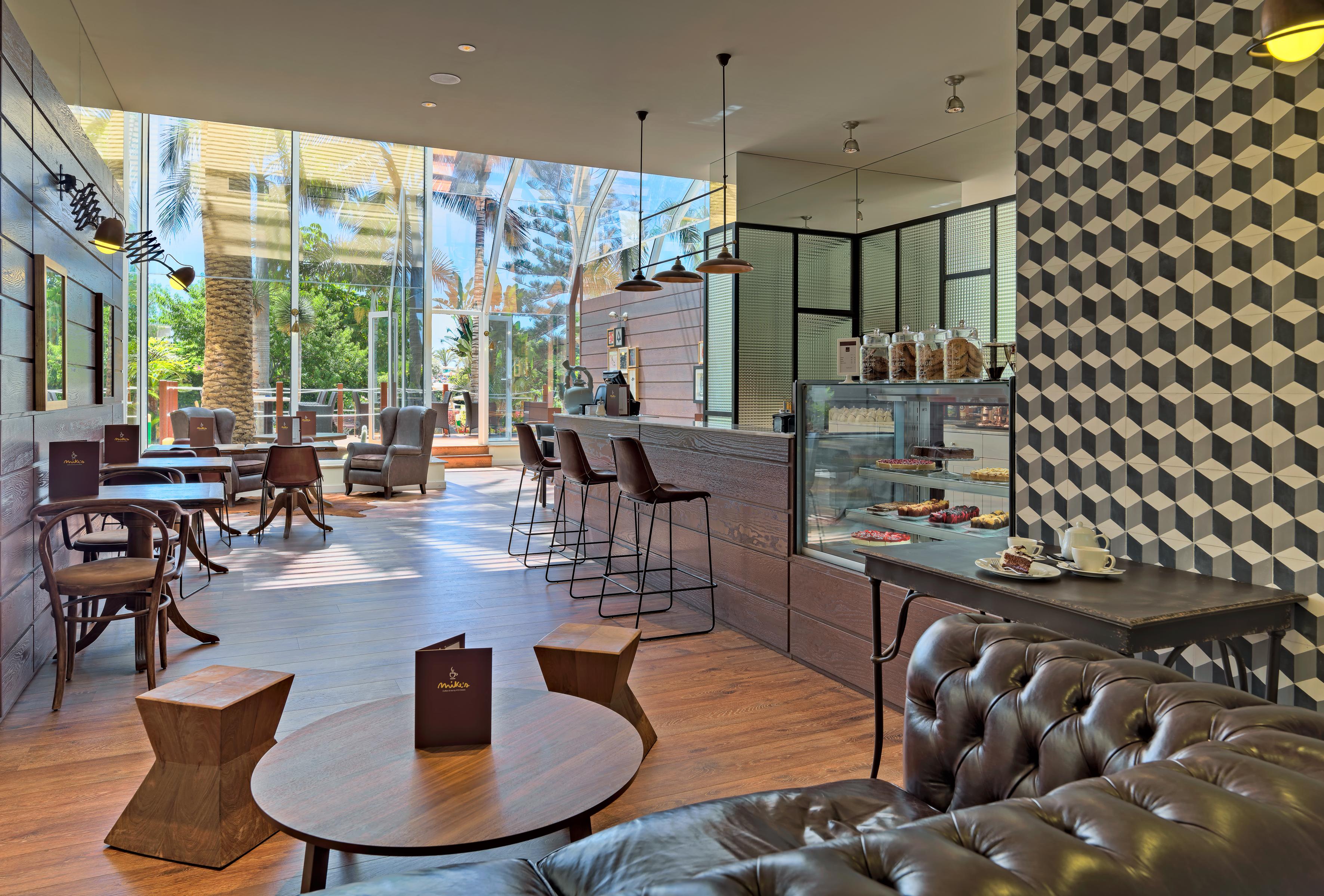 H10 Palmeras 4* Playa de las Americas (Tenerife)
