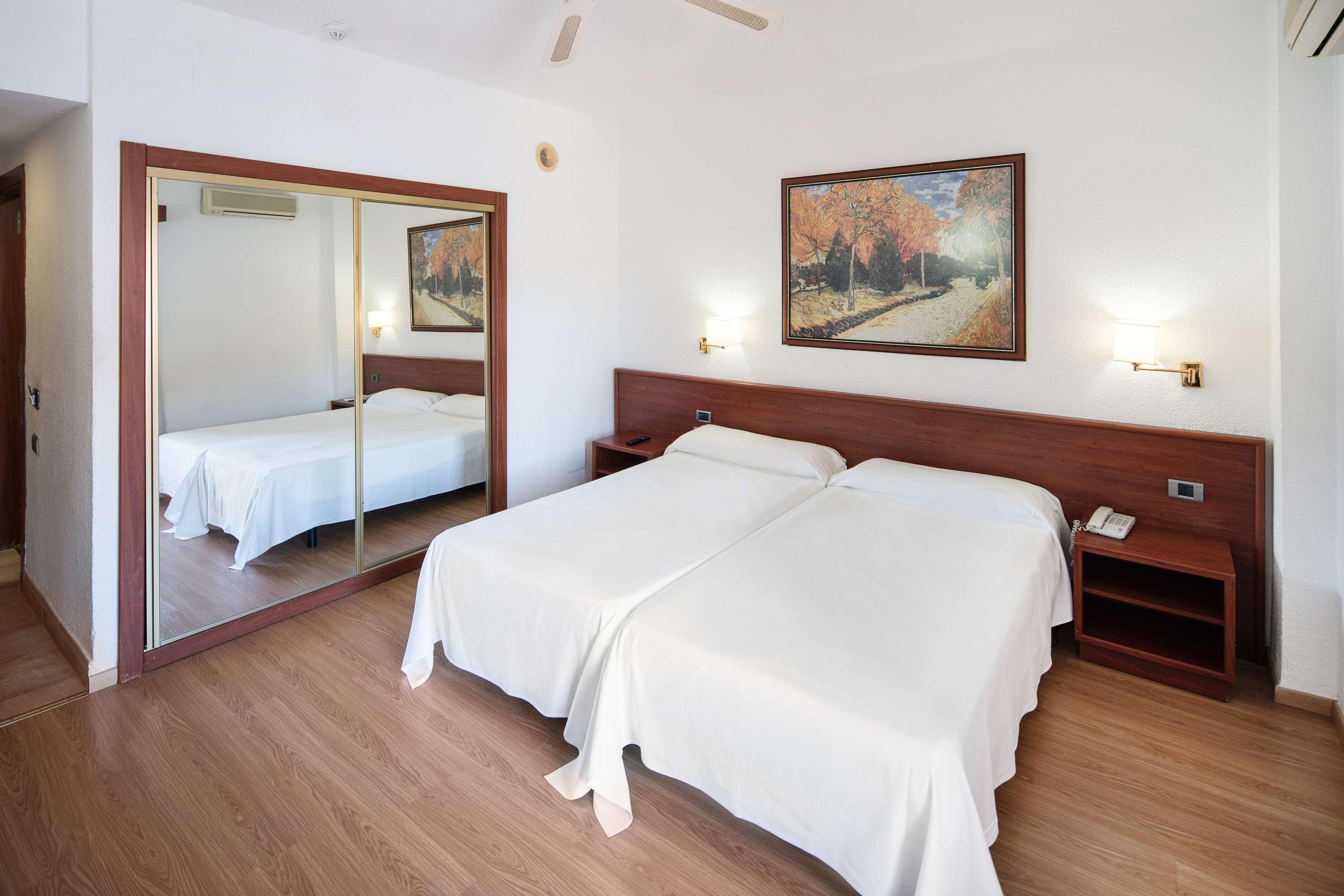 Catalonia Punta Del Rey Hotel 4*