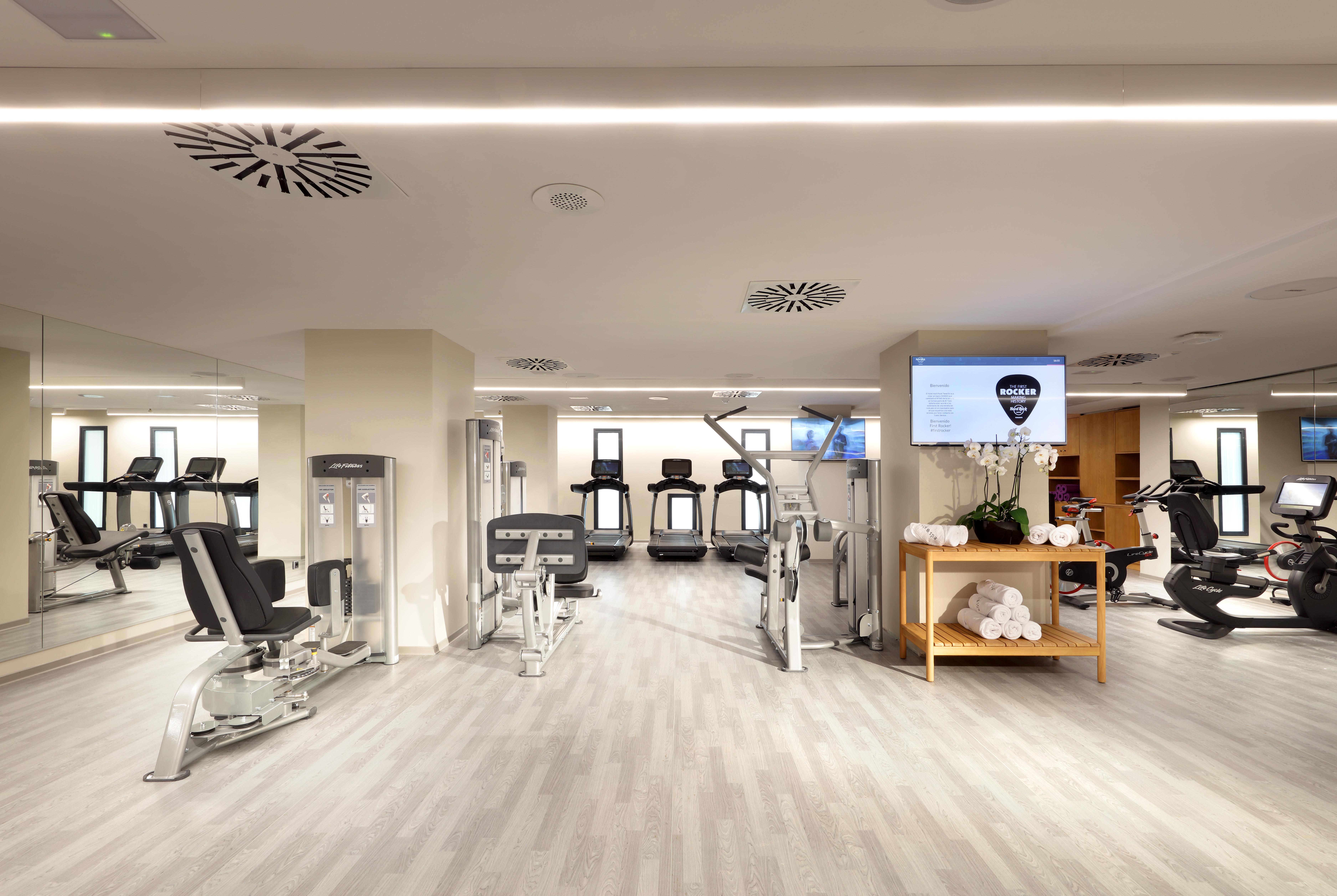 Hard Rock Tenerife 5*