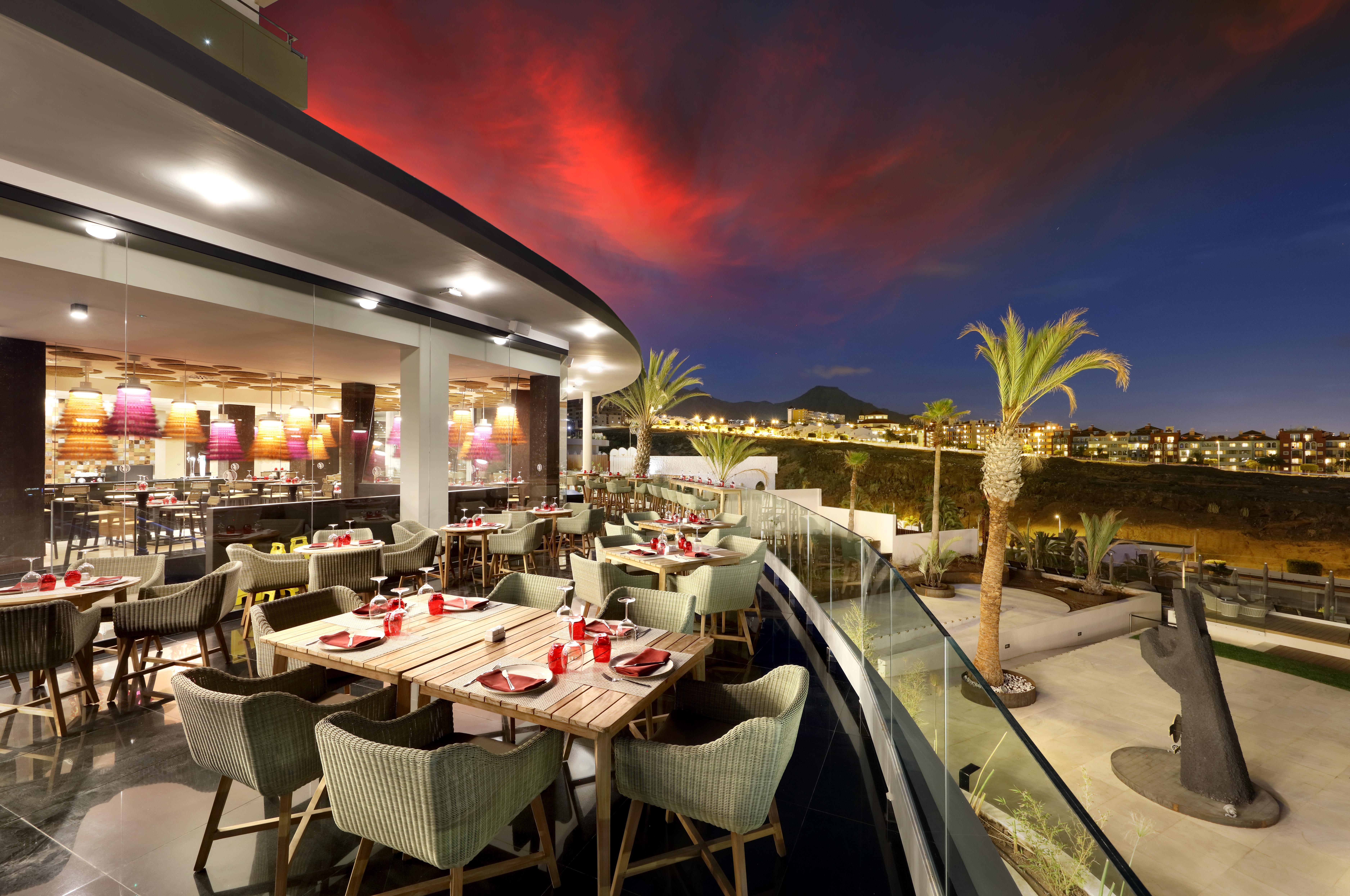 Hard Rock Tenerife 5*