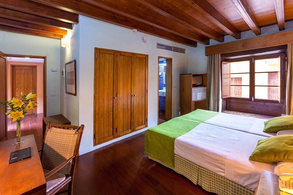 Livvo La Quinta Roja 4*