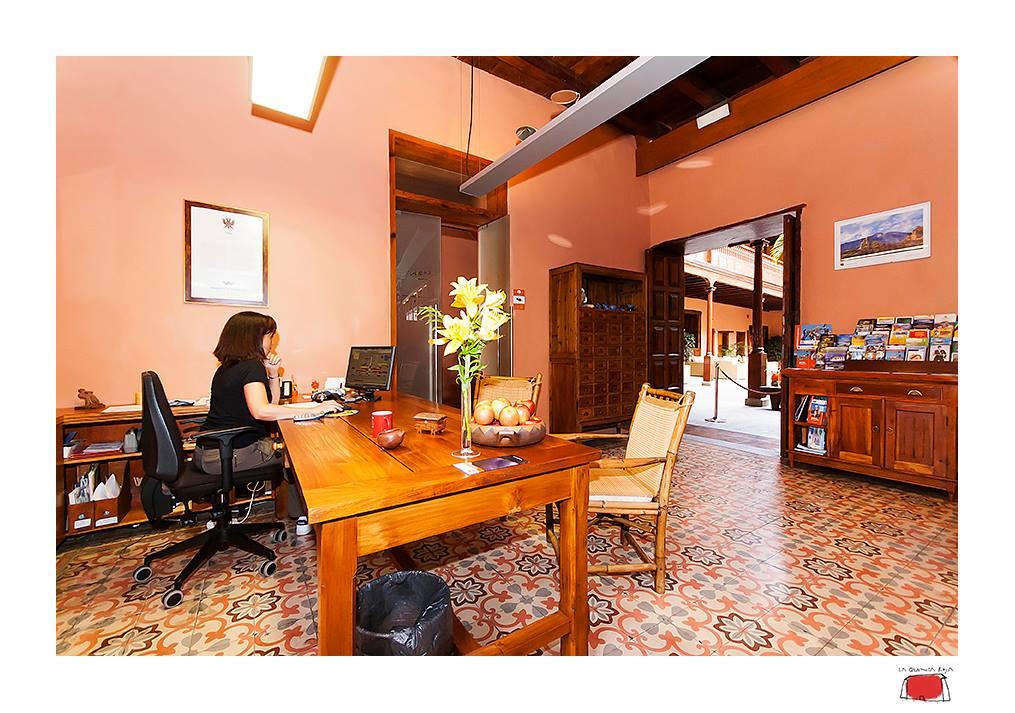 Livvo La Quinta Roja Hotel 4*