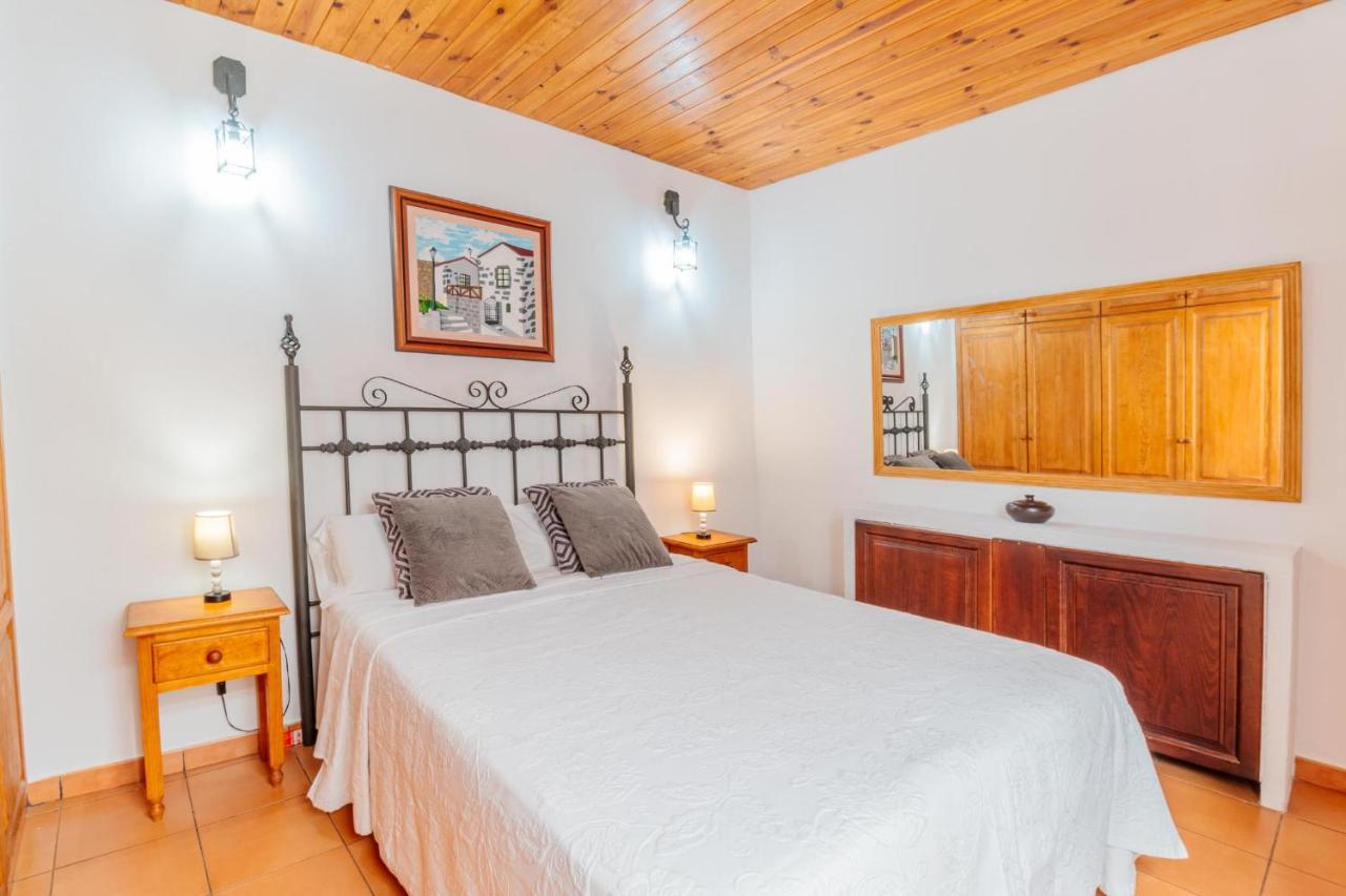 Canarian Style Apartment Playa de San Juan (Tenerife)