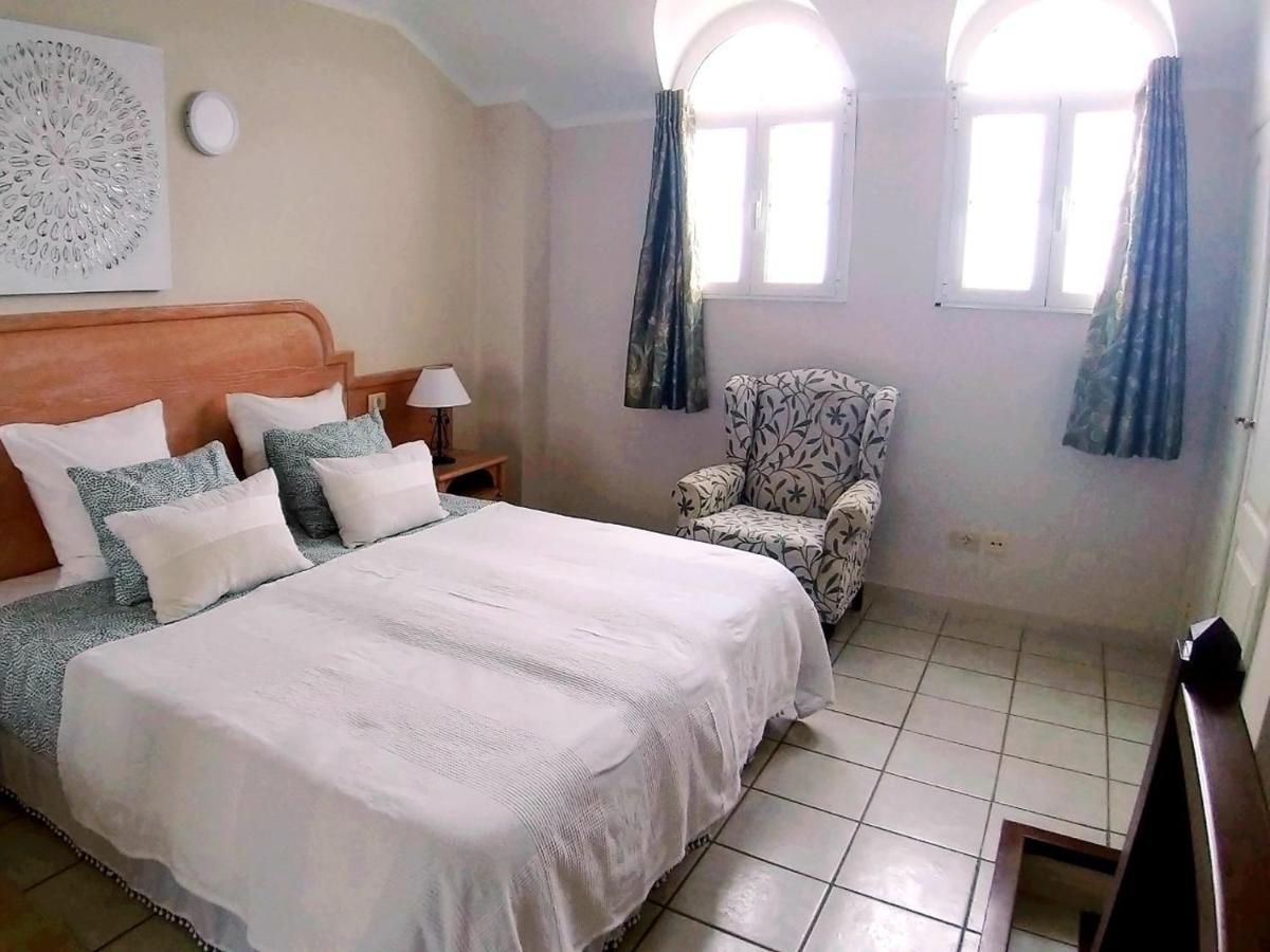 Apartment For Your In Rocas Del Mar With Amazing Ocean View *