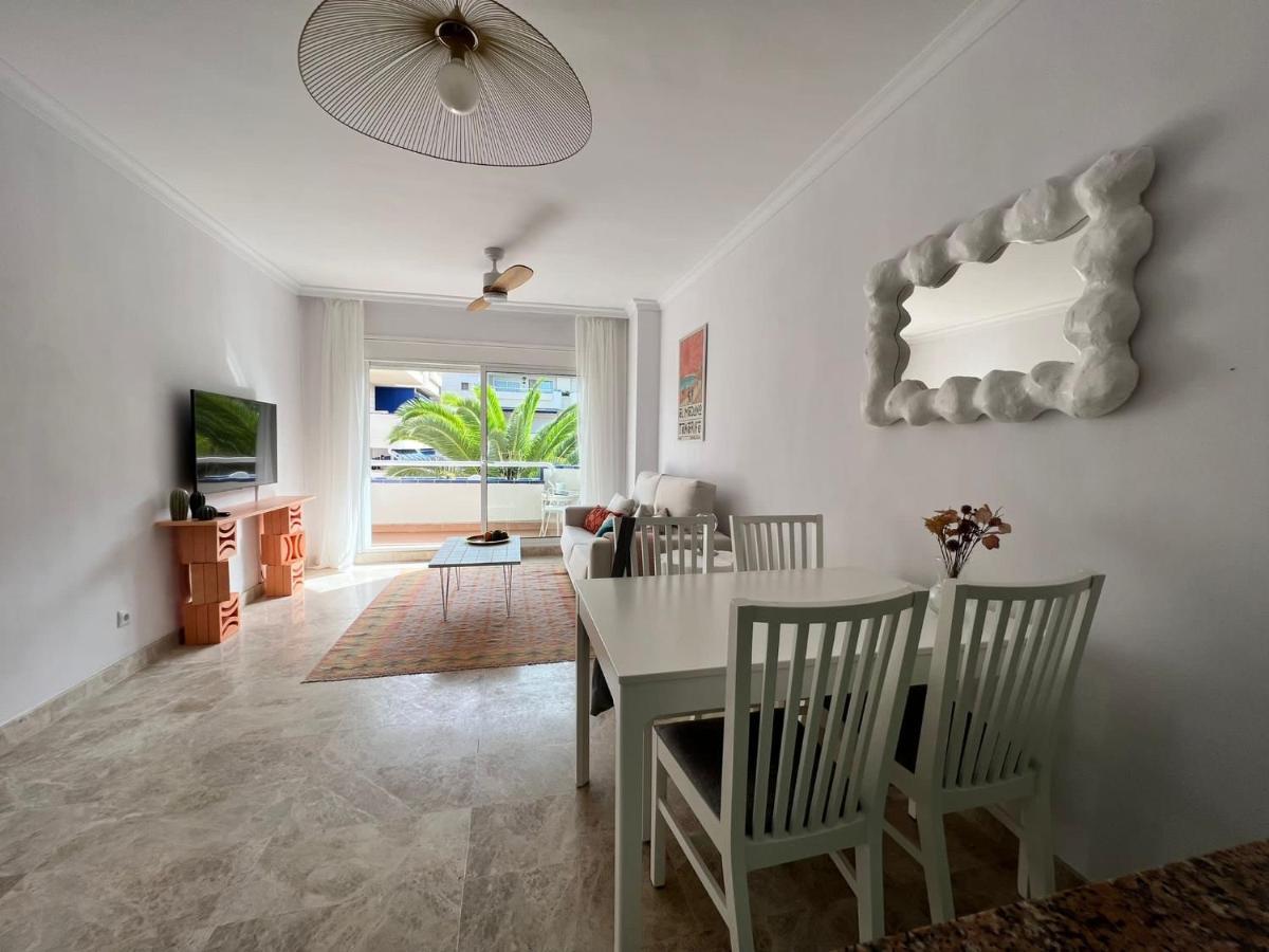 Apartamento En Cristianos Urb.playa Graciosa *