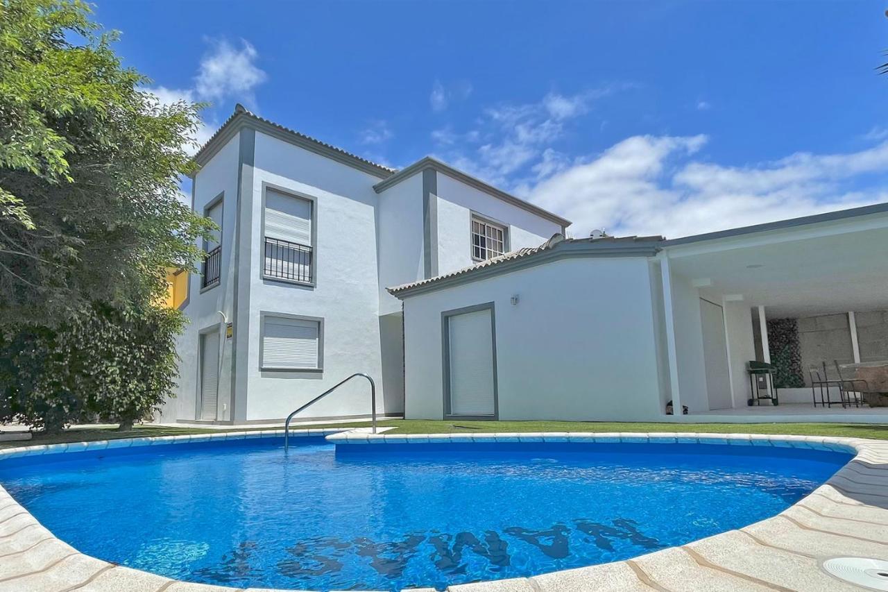 Tenerife Deluxe Villa Costa Adeje (Tenerife)