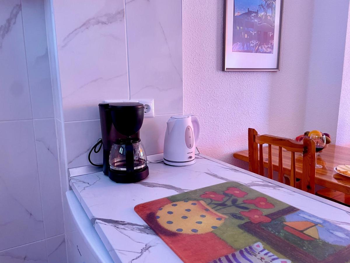 Apartment Sunny 2-bedroom In Parque Santiago Ii Playa de las Americas (Tenerife)