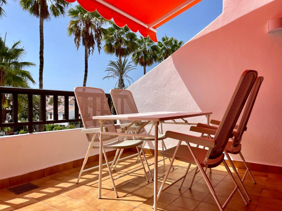 Sunny 2-bedroom In Parque Santiago Ii Apartment Playa de las Americas (Tenerife)