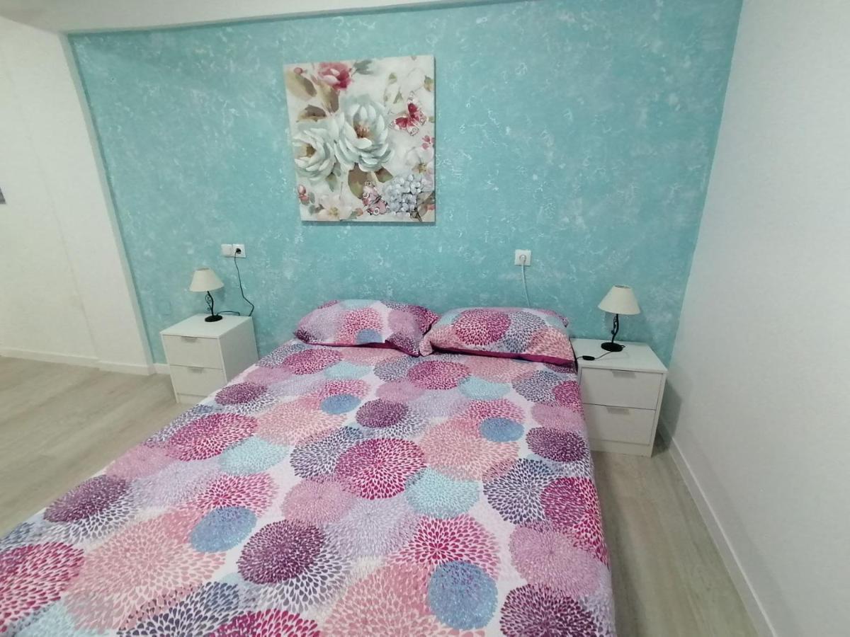 301, 2 Bedrooms, Near Playa De Americas & Free Wifi Hébergement de vacances *