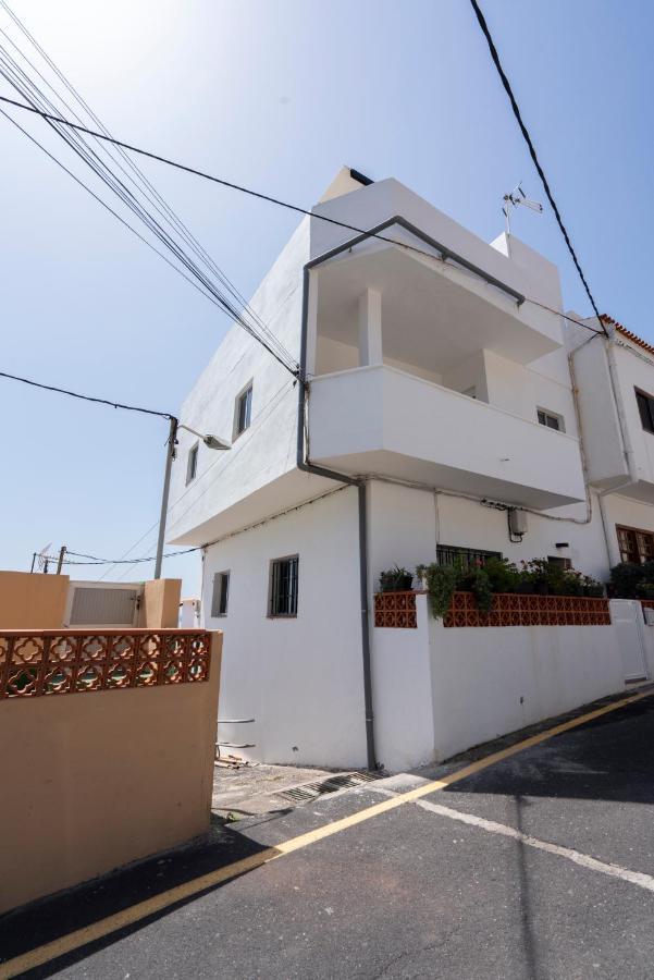 Spacious House With Huge Terrace Facing The Sea Hébergement de vacances Bocacangrejo