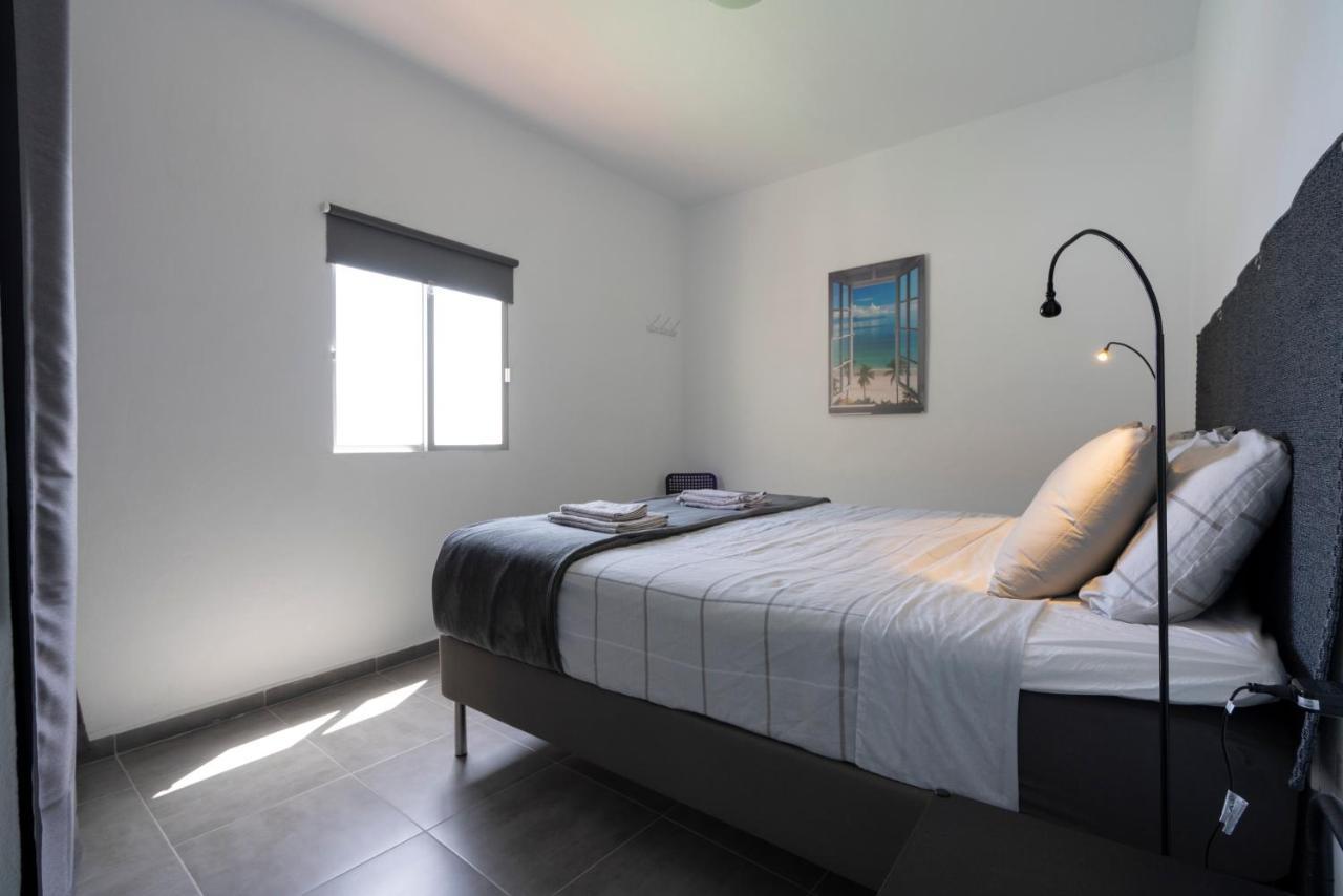 Spacious House With Huge Terrace Facing The Sea Hébergement de vacances Bocacangrejo
