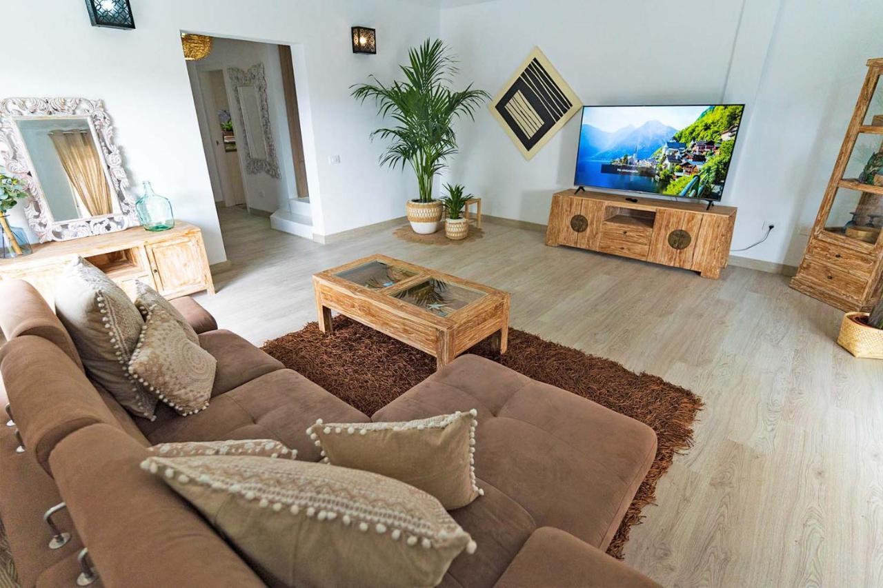 Villa Tenerife Deluxe *