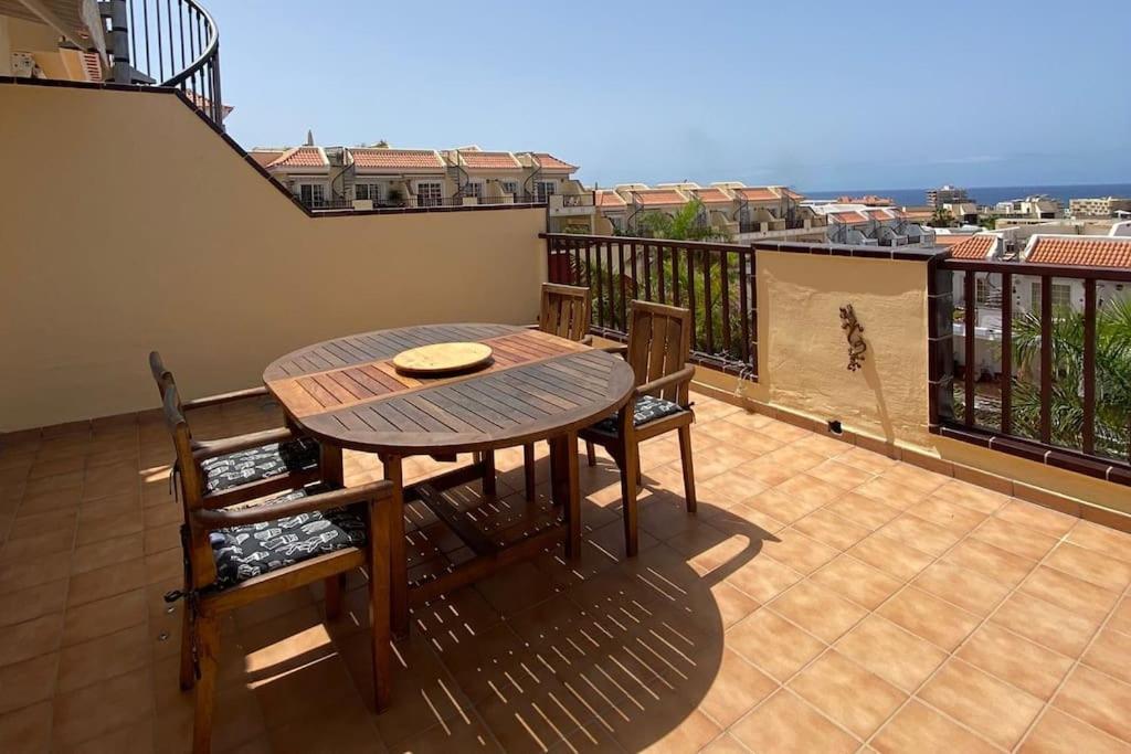 Apartment Beautiful In Los Cristianos, Arona