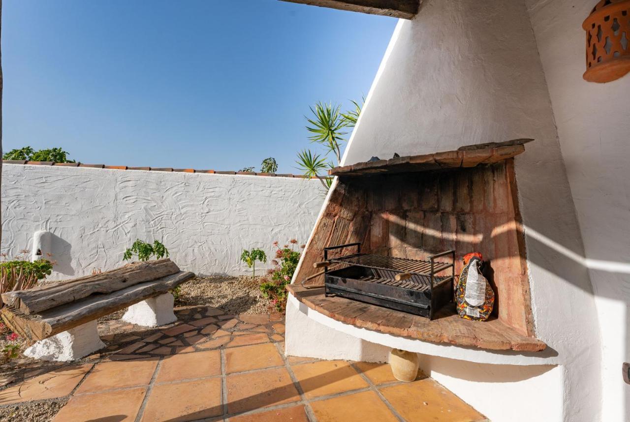 Casa Rural La Capellania Country house *